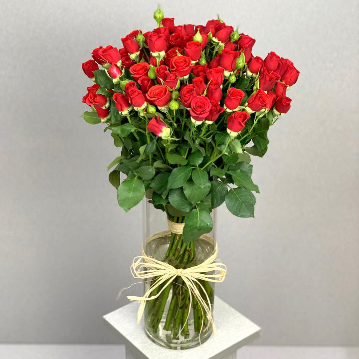 red spray vase - RoseForAll