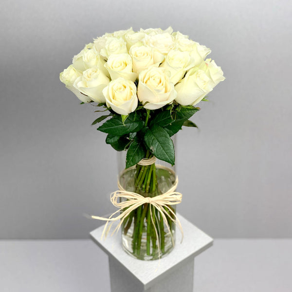 white 23 vase - RoseForAll